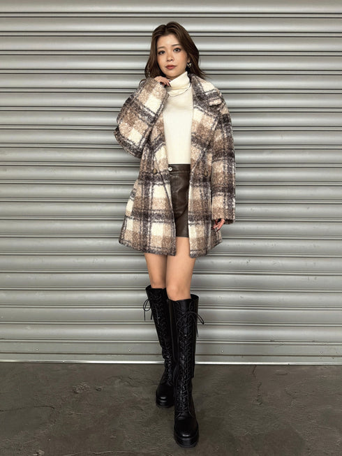 チェック柄ミドル丈コート